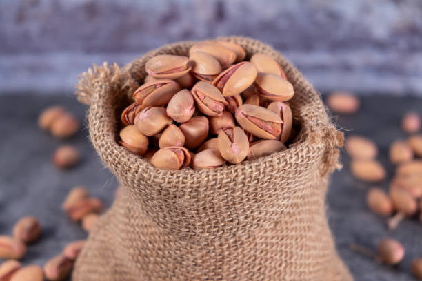 خرید پسته اکبری تنوری + قیمت فروش استثنایی